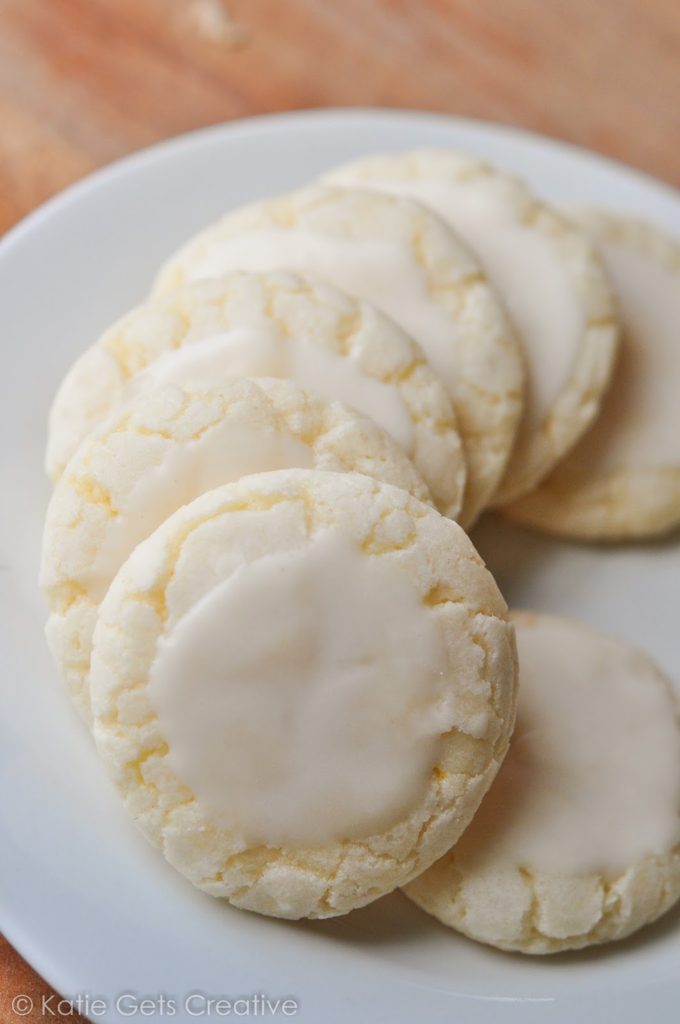 Let's get to baking! Chewy Lemon Cookies from Katie Gets Creative 