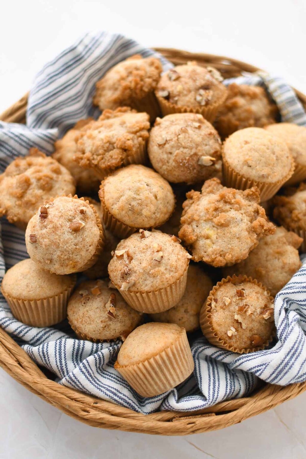 banana-nut-bread-mini-muffins-quick-easy-recipe