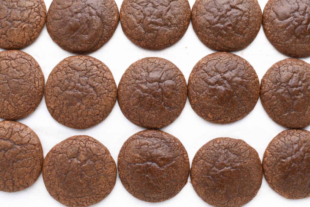Cookies baked from the thick, dull dough. 